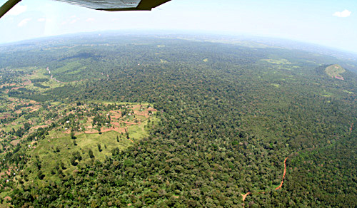 Flying over Kenya and Uganda autumn 2007